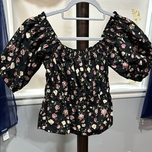 Celebrity Pink Black and Pink Smocked Puff Sleeve Blouse